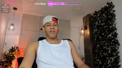 Snapshot of bento_fox chatting on 24, 7, 2026 bento_fox online show from 24, 7, 2026