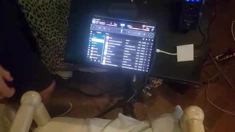 Snapshot of bentpilot chatting on 25, 10, 2025 bentpilot online show from 25, 10, 2025