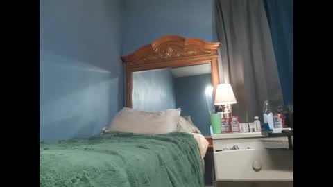 Snapshot of beobenshauna chatting on 17, 11, 2025 beobenshauna online show from 17, 11, 2025