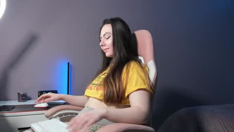 BeriesNiks online show from 7, 2, 2025