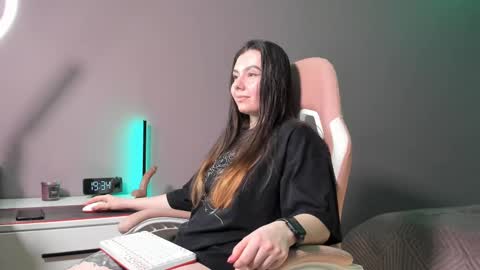 BeriesNiks online show from 7, 3, 2025