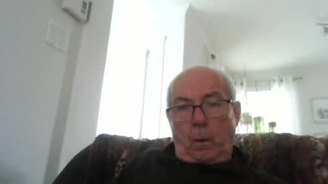 Snapshot of bernard1102 chatting on 21, 6, 2026 bernard1102 online show from 21, 6, 2026
