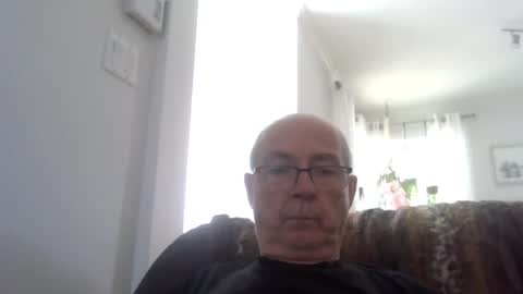 Snapshot of bernard1102 chatting on 27, 7, 2026 bernard1102 online show from 27, 7, 2026