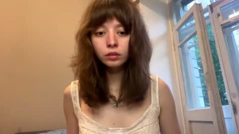 Snapshot of bernitaazen chatting on 14, 7, 2026 Lucy online show from 14, 7, 2026