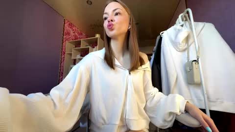 Sofia online show from 6, 10, 2025