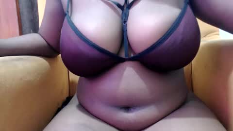 berrycany online show from 12, 4, 2026