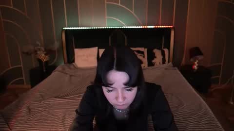 Violette online show from 21, 11, 2025