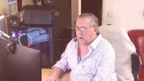 Snapshot of best127 chatting on 6, 3, 2025 jean online show from 6, 3, 2025