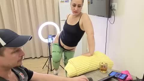 best_ass2000 online show from 19, 3, 2026