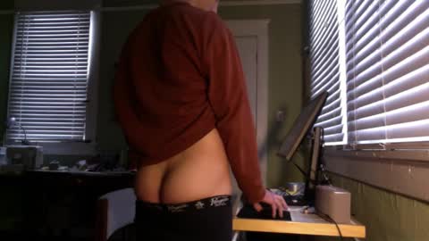 Snapshot of best_triam chatting on 22, 2, 2025 best_triam online show from 22, 2, 2025