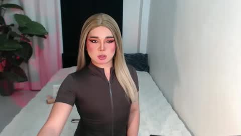 bestgirljulia online show from 24, 2, 2026