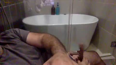 Virtual Gentleman online show from 17, 10, 2025