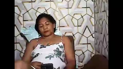 Snapshot of betty_83 chatting on 19, 4, 2026 betty_83 online show from 19, 4, 2026