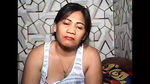 Snapshot of betty_83 chatting on 4, 5, 2026 betty_83 online show from 4, 5, 2026