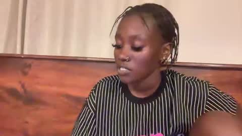 Snapshot of betty_fire_ chatting on 21, 6, 2026 Adah online show from 21, 6, 2026