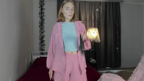 Dory make me happier online show from 12, 9, 2025