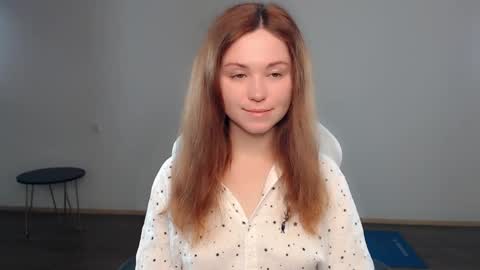 Snapshot of bettystar_ chatting on 9, 12, 2024 Betty online show from 9, 12, 2024