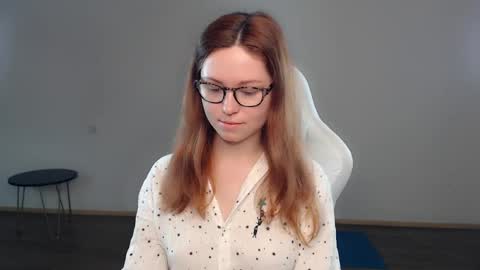 Snapshot of bettystar_ chatting on 10, 12, 2024 Betty online show from 10, 12, 2024