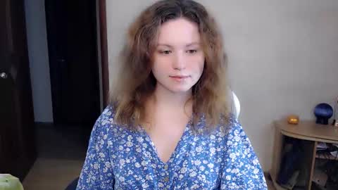 Snapshot of bettystar_ chatting on 14, 9, 2025 Betty online show from 14, 9, 2025