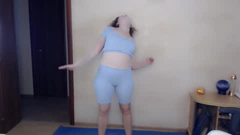 Snapshot of bettystar_ chatting on 1, 10, 2025 Betty online show from 1, 10, 2025