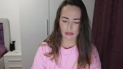   BeyonceDoll       Twitter DollBeyonce    online show from 13, 3, 2026