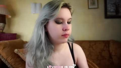 Snapshot of bezuya chatting on 8, 7, 2026 Eliz online show from 8, 7, 2026