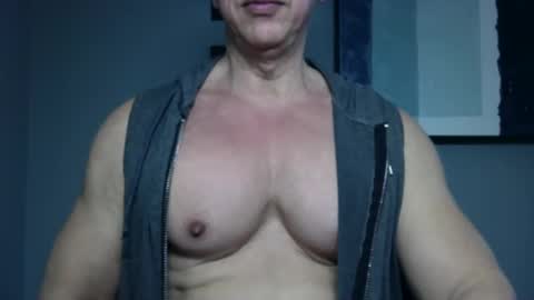 BGDKMUSCLEGUY - SELECTED BY CHATURBATE AS A TOP BROADCASTER FOR 2023 online show from 26, 1, 2025