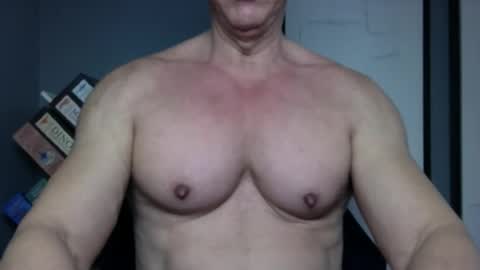 BGDKMUSCLEGUY - SELECTED BY CHATURBATE AS A TOP BROADCASTER FOR 2023 online show from 19, 10, 2025