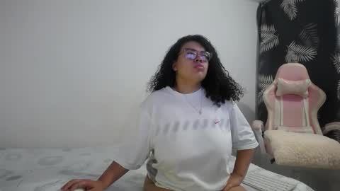 Bianca Tuesday to Sunday from 2am to 6am UTC-5 online show from 7, 11, 2025