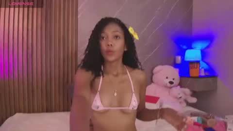 Snapshot of biancaa__18 chatting on 7, 7, 2026 biancaa__18 online show from 7, 7, 2026