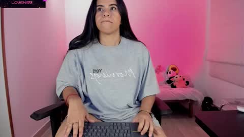 Biancastrong.. IGThebiancastrong online show from 26, 10, 2025