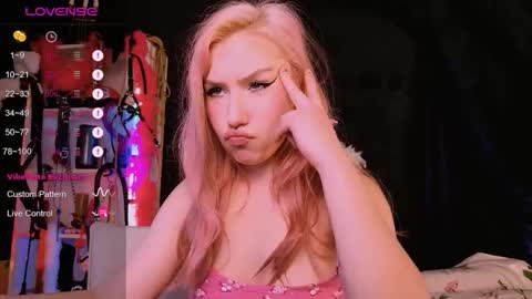 Snapshot of bibi_iva chatting on 8, 10, 2025 bibi_iva online show from 8, 10, 2025