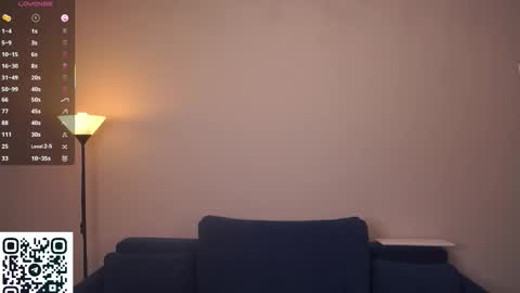 Snapshot of bibimusic chatting on 28, 10, 2025 Ophelia online show from 28, 10, 2025