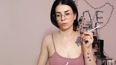 Snapshot of bibitina chatting on 27, 4, 2026 innasugarwild online show from 27, 4, 2026