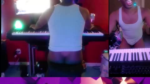 BicepsandFrot online show from 1, 2, 2026