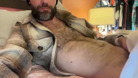 Snapshot of bidaddy83 chatting on 3, 12, 2025 bidaddy83 online show from 3, 12, 2025