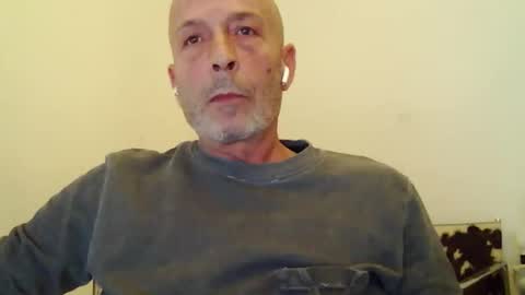 Snapshot of big23italy chatting on 3, 4, 2026 big23italy online show from 3, 4, 2026
