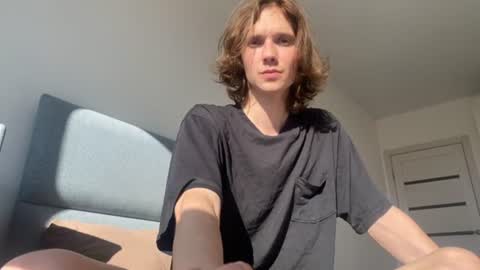 Snapshot of big_lil_small chatting on 21, 6, 2026 big_lil_small online show from 21, 6, 2026