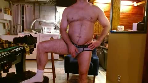 Snapshot of bigassman46 chatting on 20, 4, 2026 Straight Dave online show from 20, 4, 2026