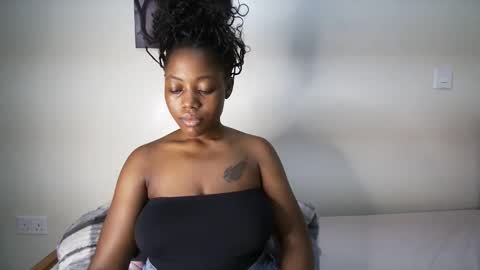 bigassmello_ online show from 11, 5, 2026
