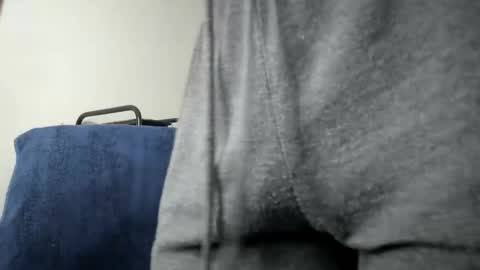 Snapshot of bigb00tyjudi chatting on 2, 11, 2025 bigb00tijudy online show from 2, 11, 2025