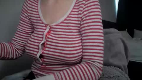 Snapshot of bigb00tyjudi chatting on 11, 2, 2026 bigb00tijudy online show from 11, 2, 2026