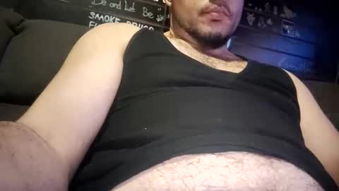 Snapshot of bigbeata chatting on 4, 11, 2025 Stevie Snow online show from 4, 11, 2025