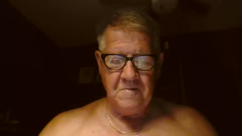Snapshot of bigbeerdrinker1 chatting on 5, 7, 2026 bigbeerdrinker online show from 5, 7, 2026