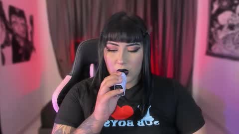 bigboobs cloe online show from 11, 2, 2026