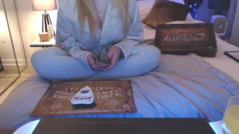 bigboobs_cutie online show from 22, 1, 2025