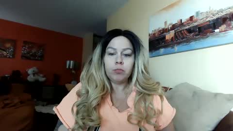 Snapshot of bigbreastsabrina chatting on 24, 1, 2025 BIG BREAST SABRINA online show from 24, 1, 2025