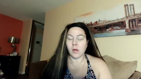 Snapshot of bigbreastsabrina chatting on 2, 2, 2025 BIG BREAST SABRINA online show from 2, 2, 2025