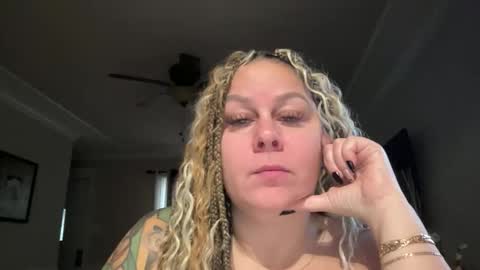 BIG BREAST SABRINA online show from 17, 3, 2026