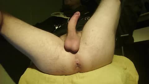 Snapshot of bigbro0007 chatting on 4, 3, 2025 bigbro0007 online show from 4, 3, 2025